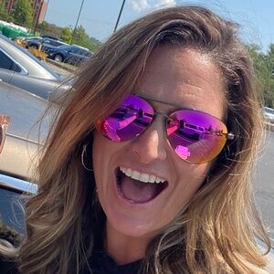 Meet your Posher, Sarah